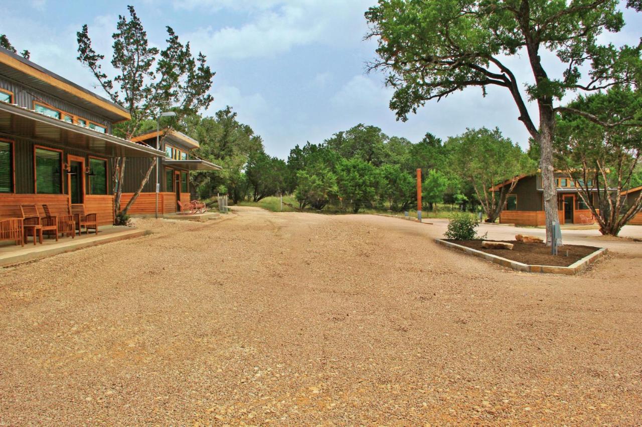 Green Acres Cottages - Dripping Springs Suite Wimberley Exteriör bild